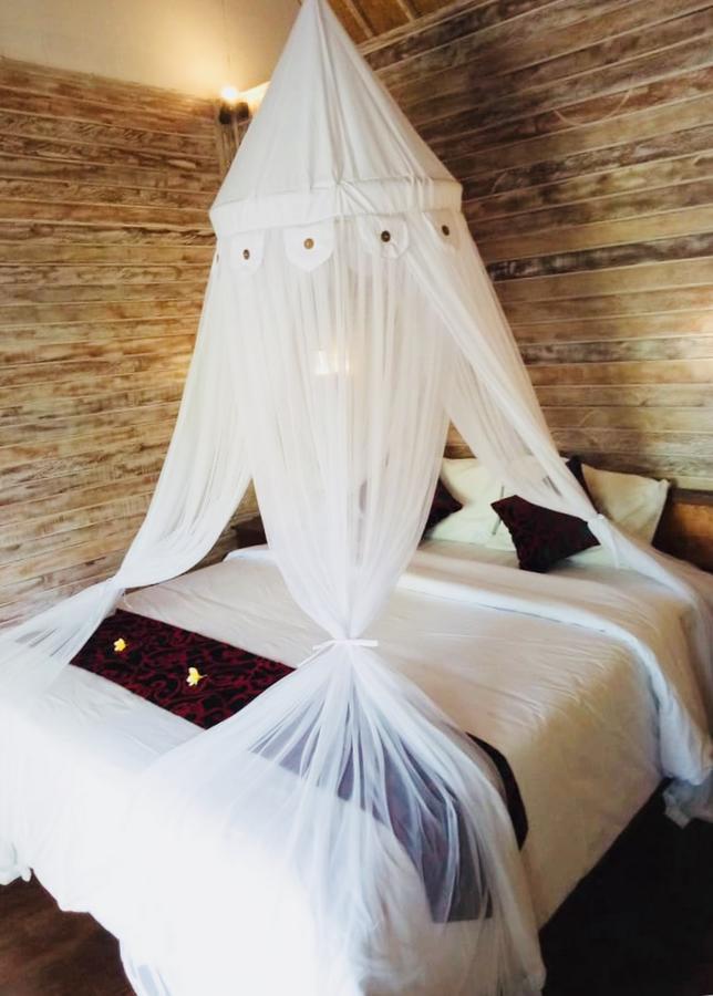 Homestay Naradas Mushroom Beach Nusa Lembongan (Bali)