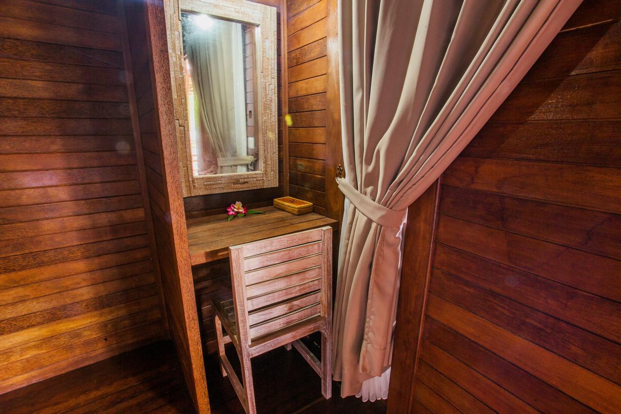 Taman liburan Maha Guru Huts