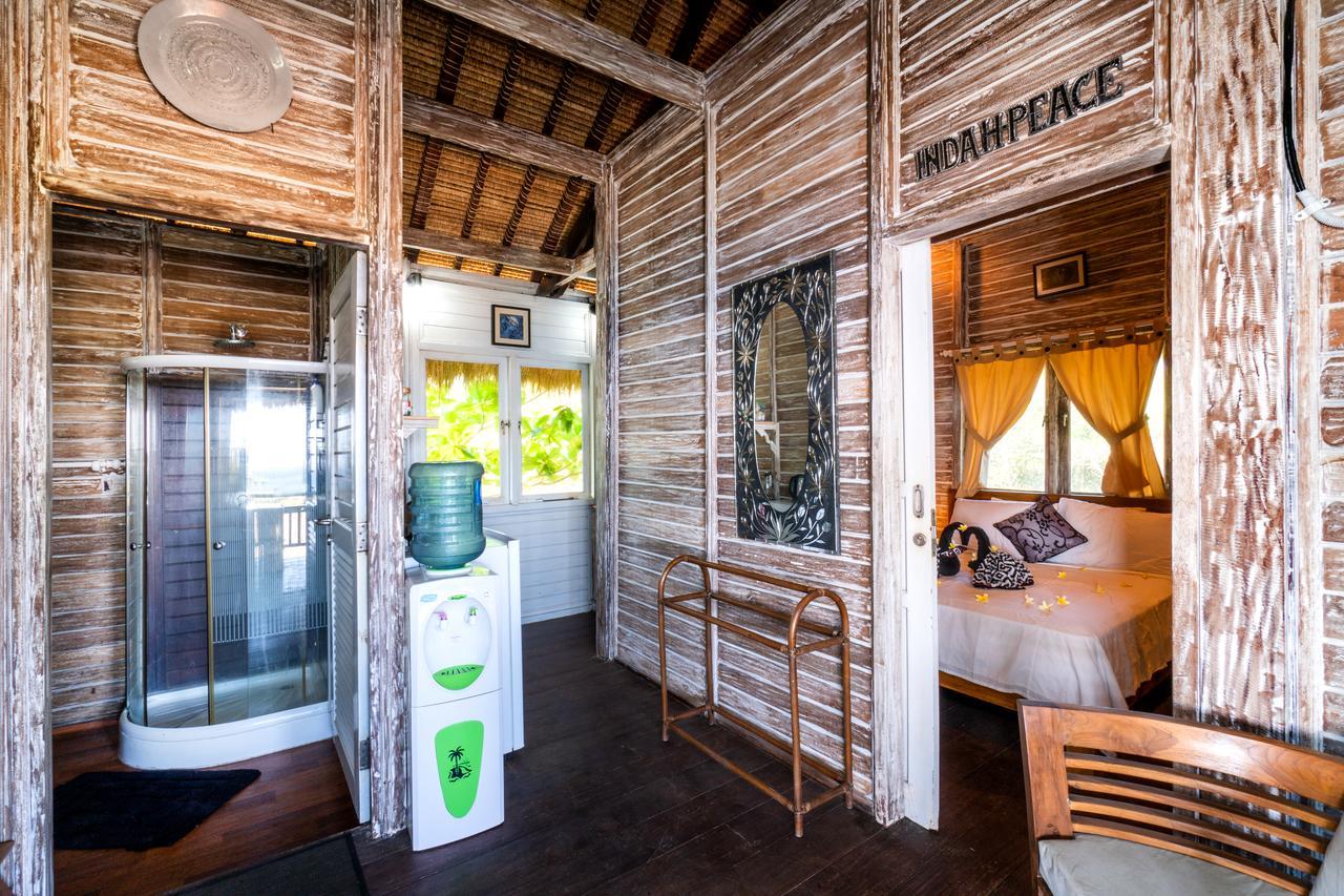 Resort Island Cove 3*