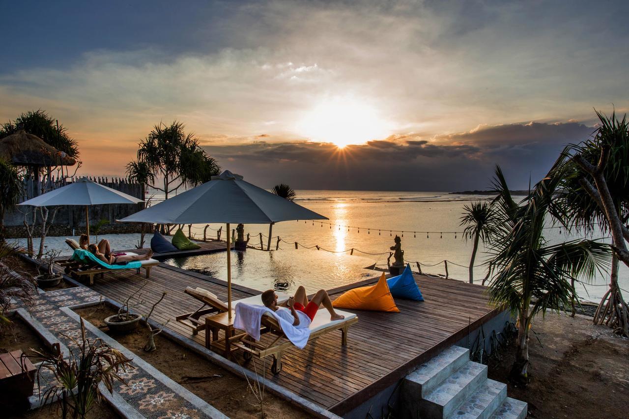 Nusa Veranda Sunset & Restaurant Hotel