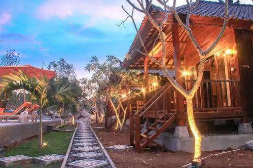 Hotel Dinatah - Chse Certified 4*
