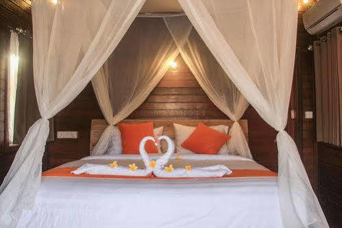 Dinatah - Chse Certified 4* Nusa Lembongan (Bali)