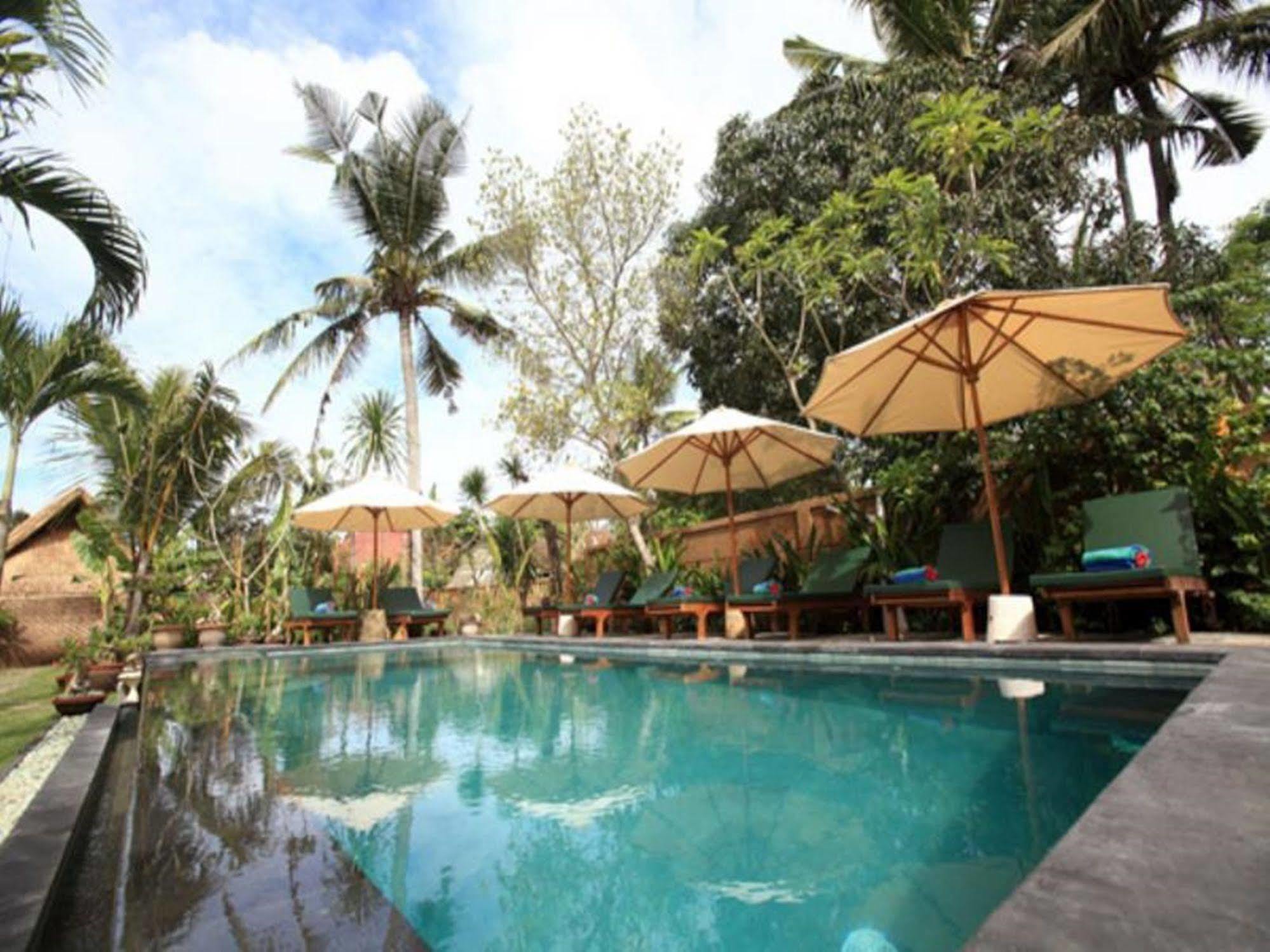 Holiday park Ts Hut 4*
