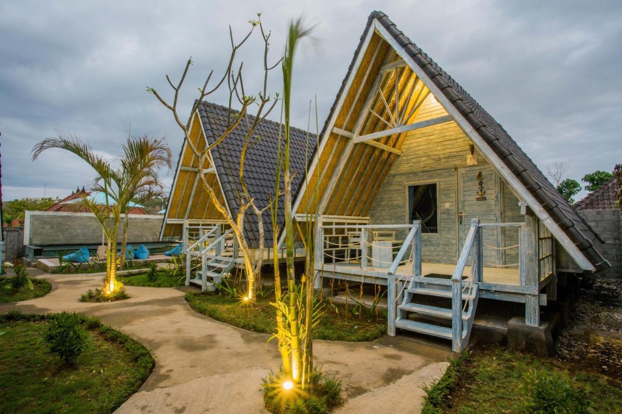 D'yuki Huts Lodge