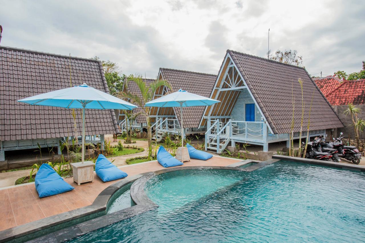 D'yuki Huts *