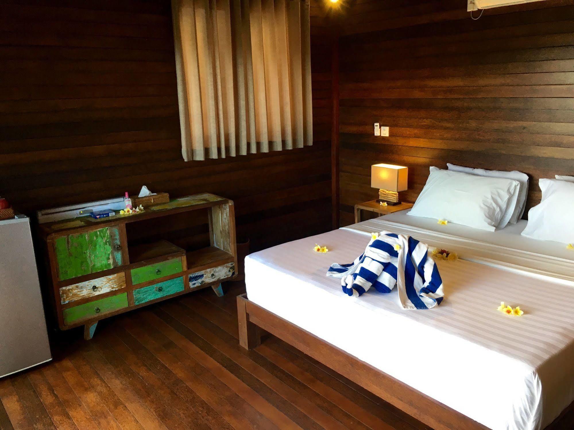 Twin Island & Dive 3* Nusa Lembongan (Bali)