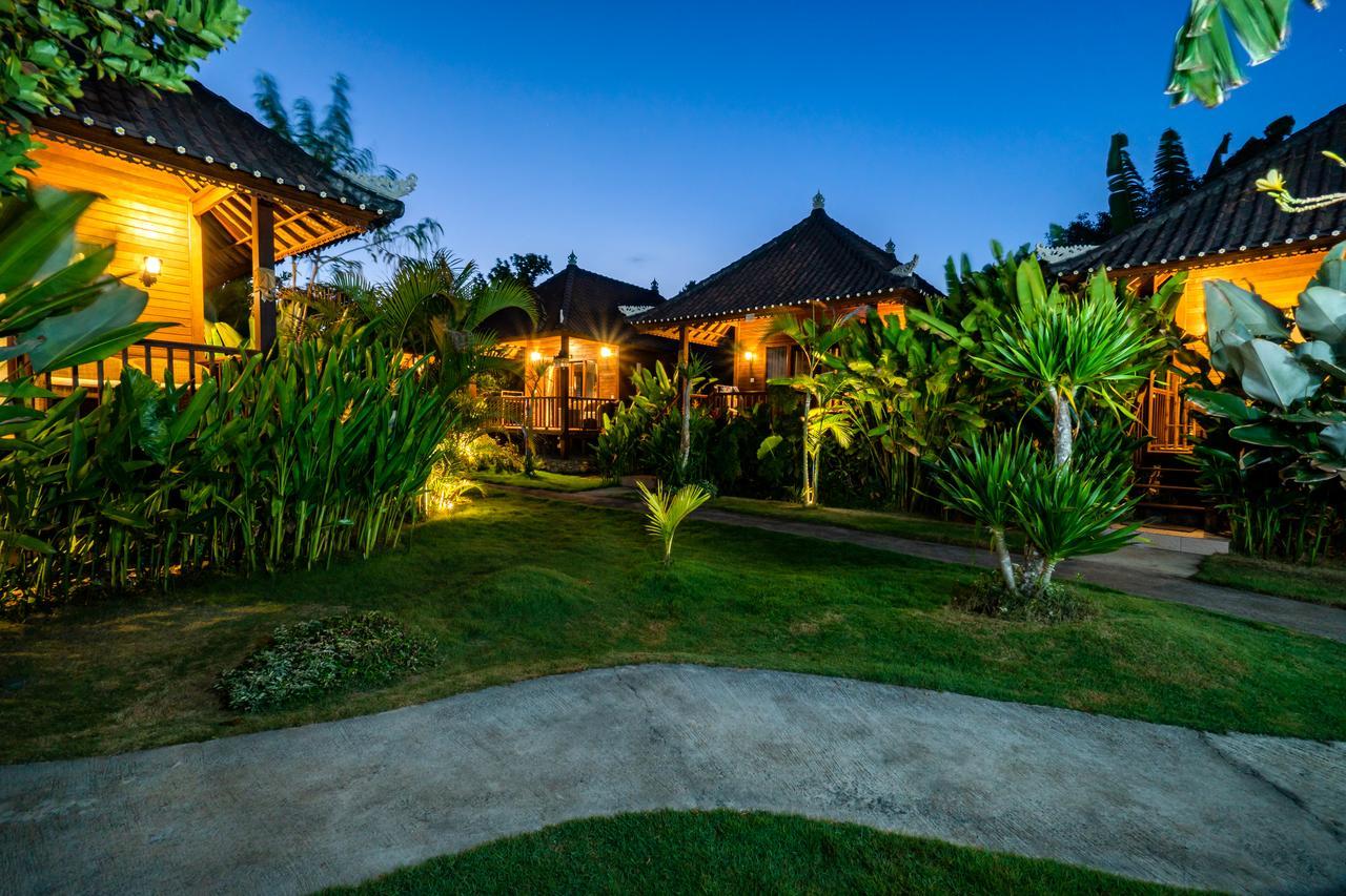 Royal Retreat Villa's Bed & Breakfast