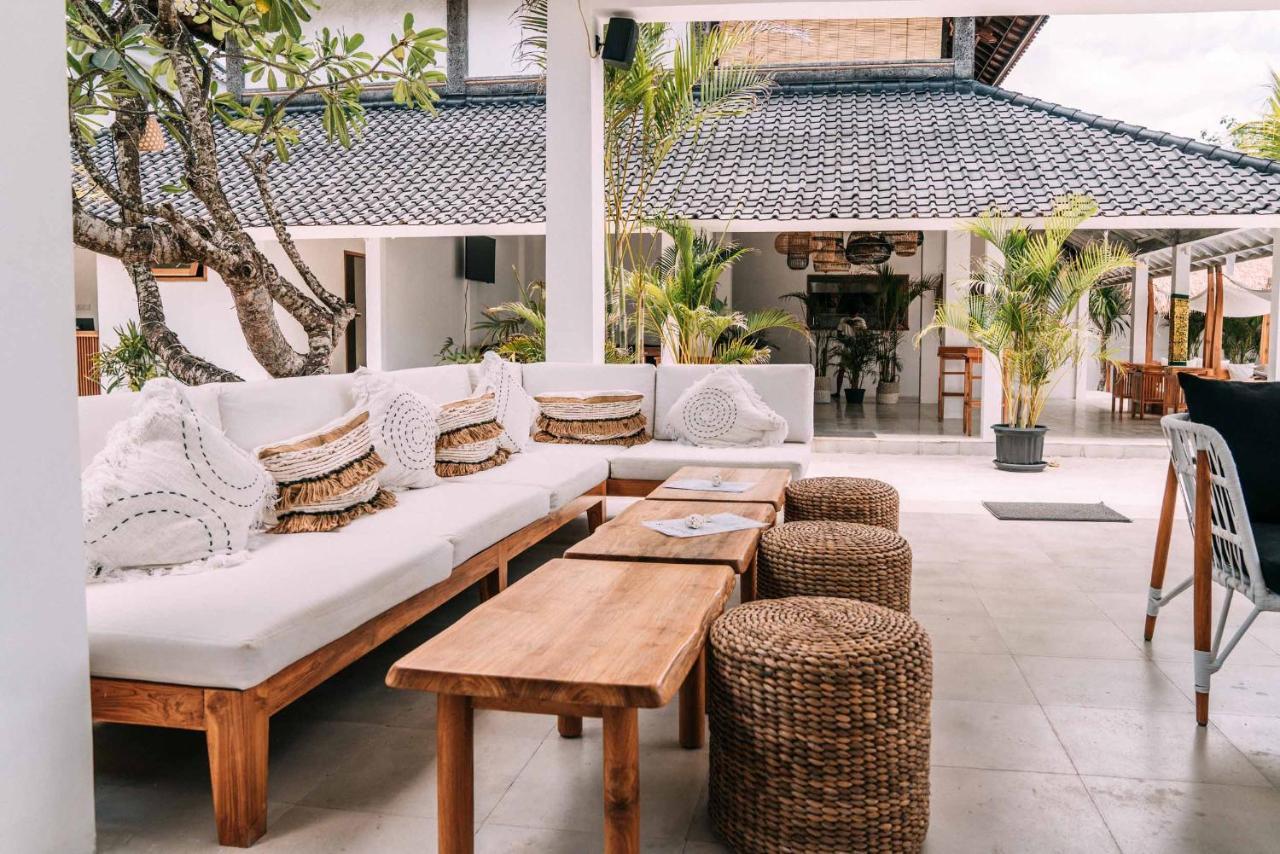Ohana's Beachfront & Club Resort