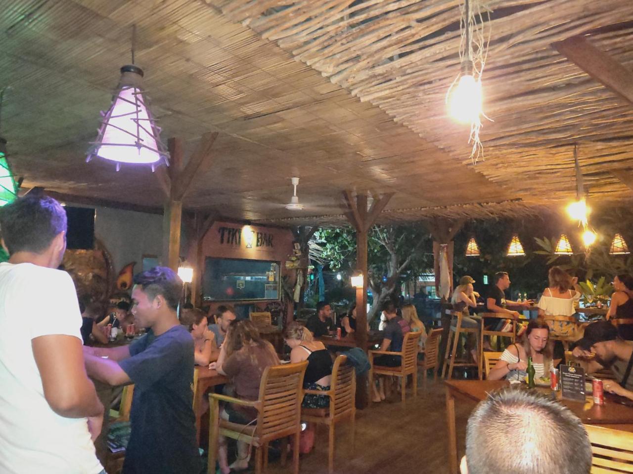 Wisma tamu Tiki Bar&more Nusa Lembongan (Bali)