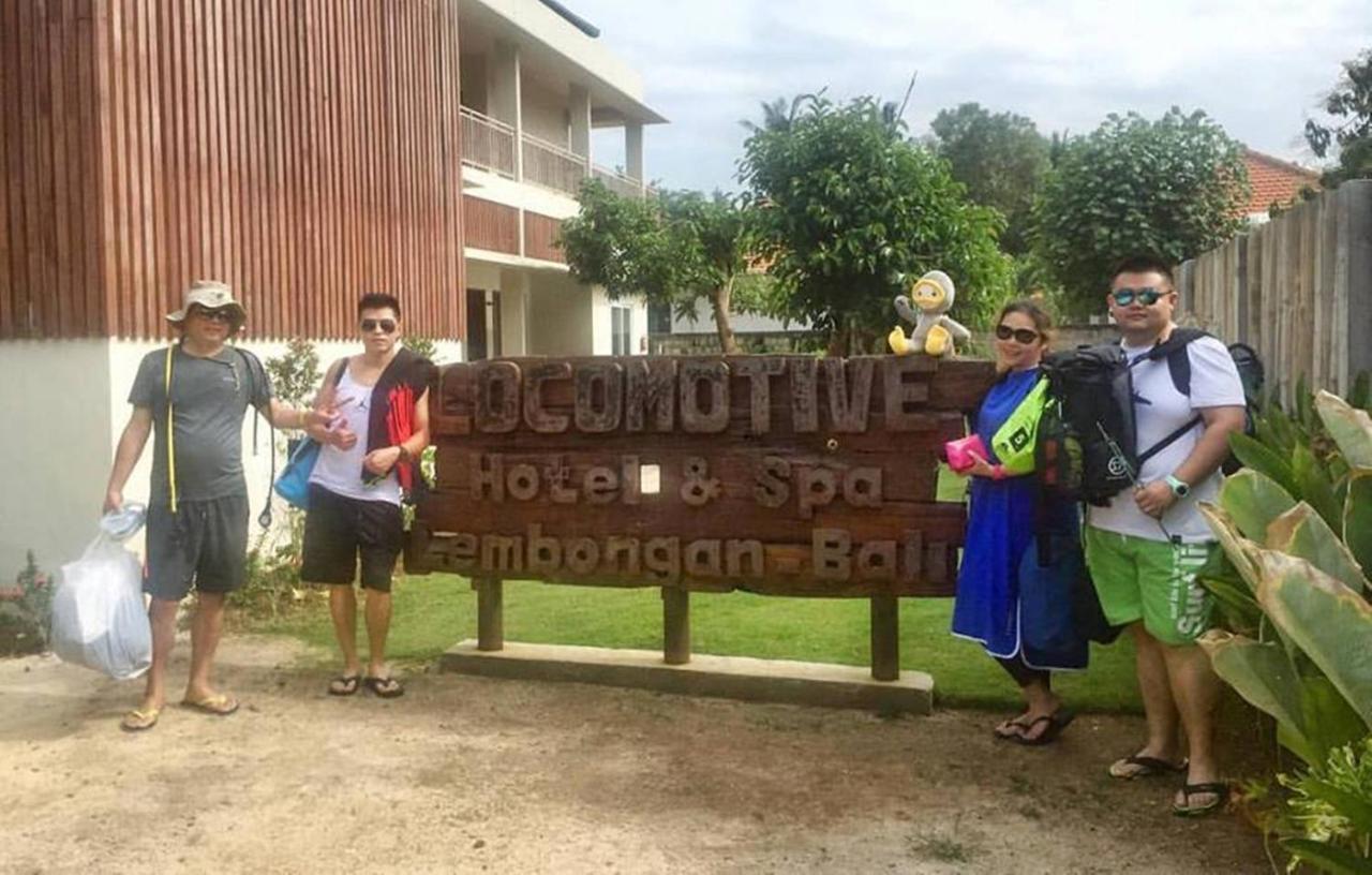 Locomotive And By Eps Nusa Lembongan (Bali)