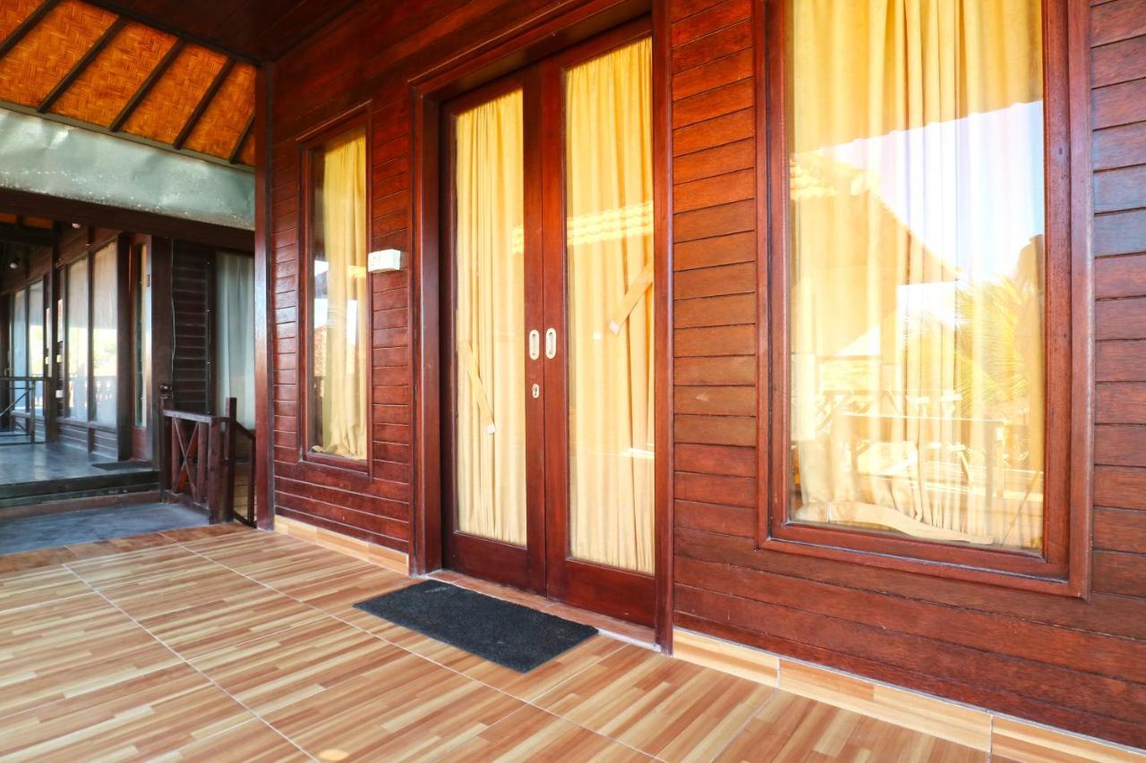The Huts Wisma tamu