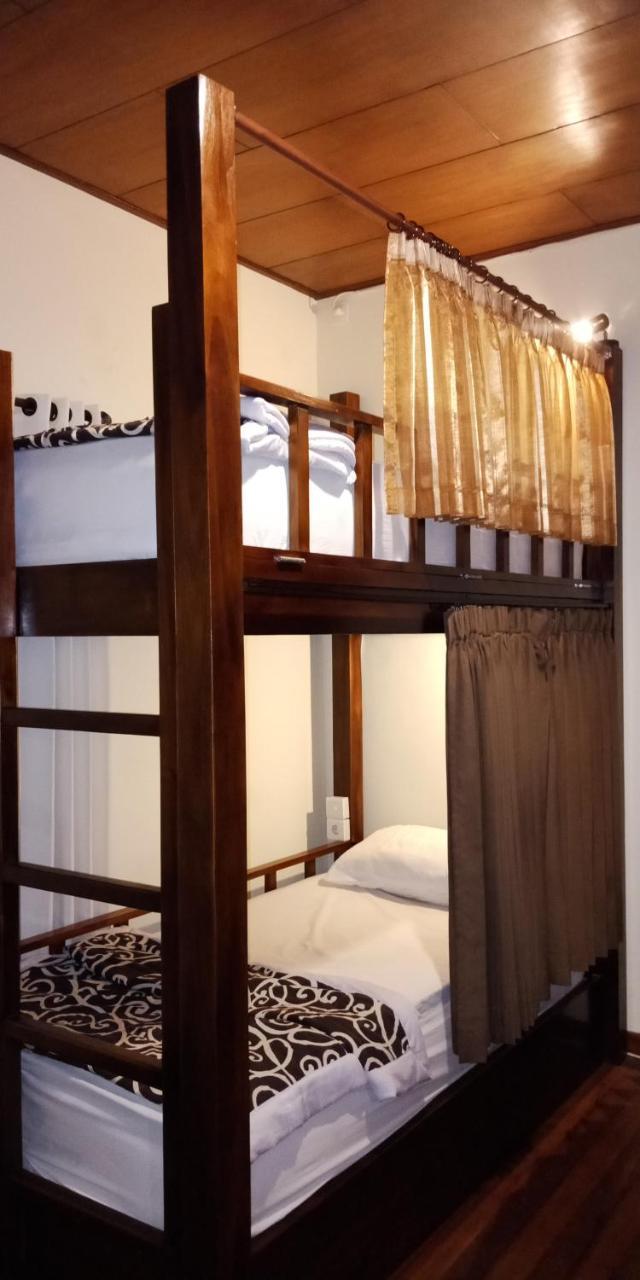Medal Jaya Hostel&room Homestay Nusa Lembongan (Bali)