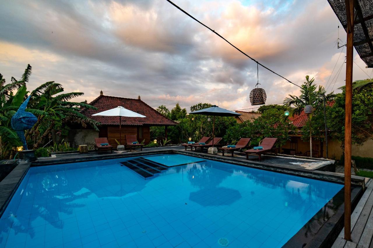 Sedok Jineng Nusa Lembongan (Bali)