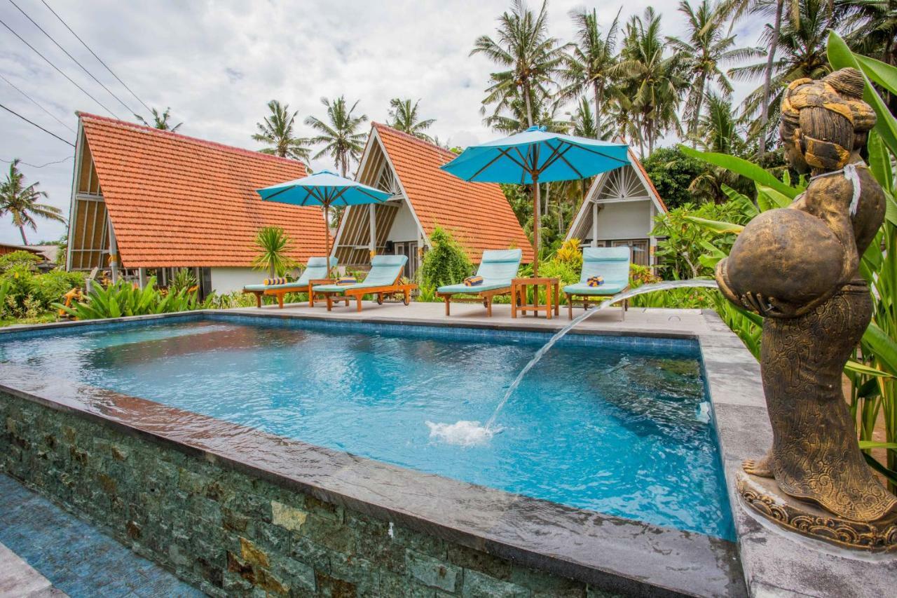 Sunset House Ceningan