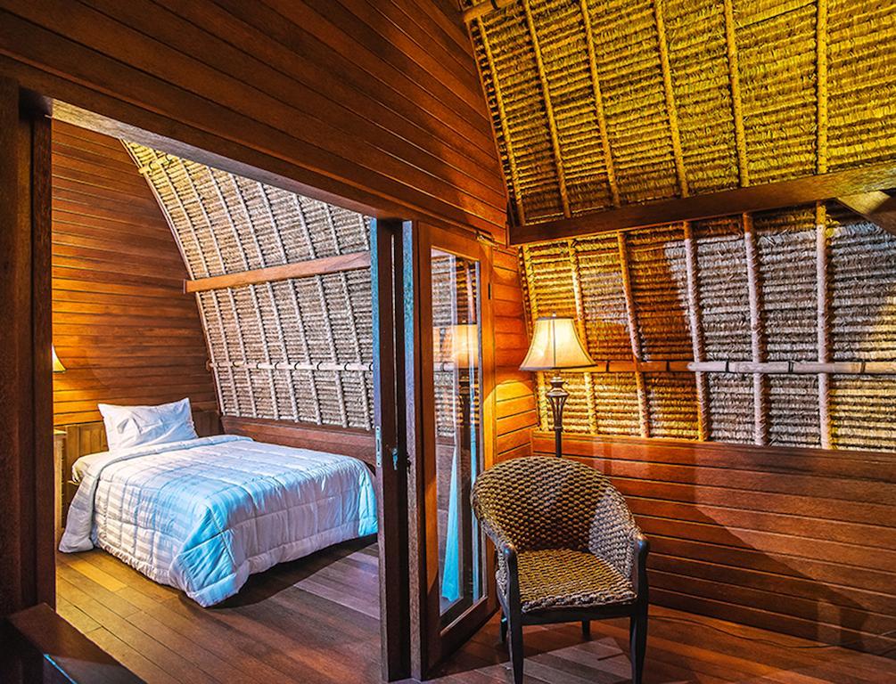 Holiday park Sukanusa Luxury Huts 3*