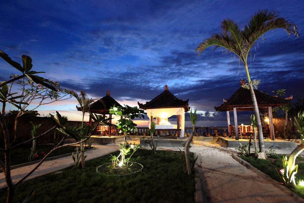 Dodol Cliff Sunset Guest house Nusa Lembongan (Bali)