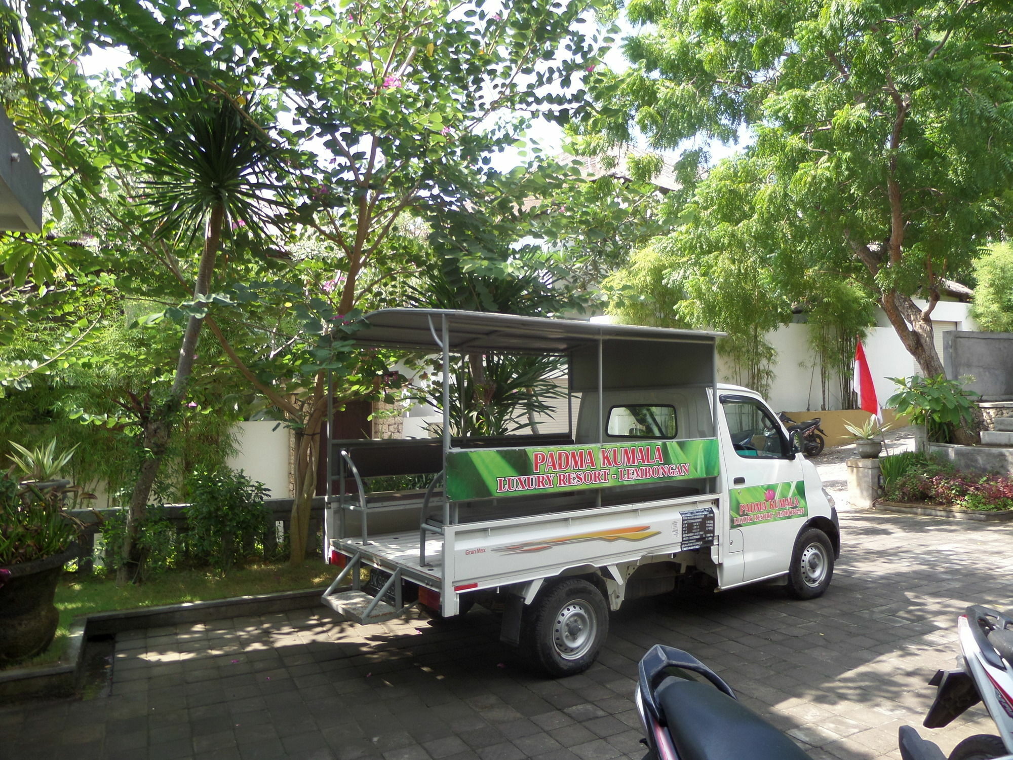 Holiday park Padma Kumala 4*