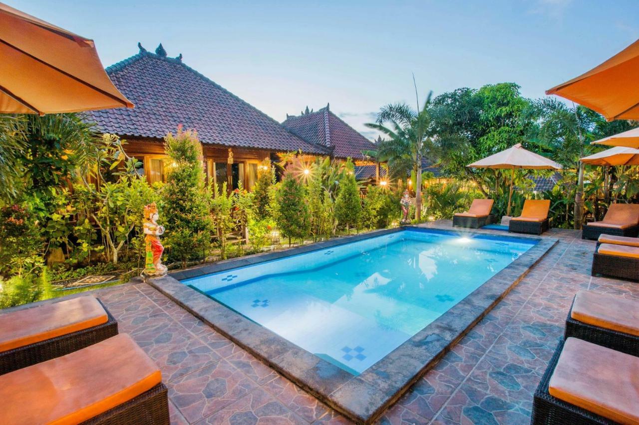 Dinatah - Chse Certified Nusa Lembongan (Bali)