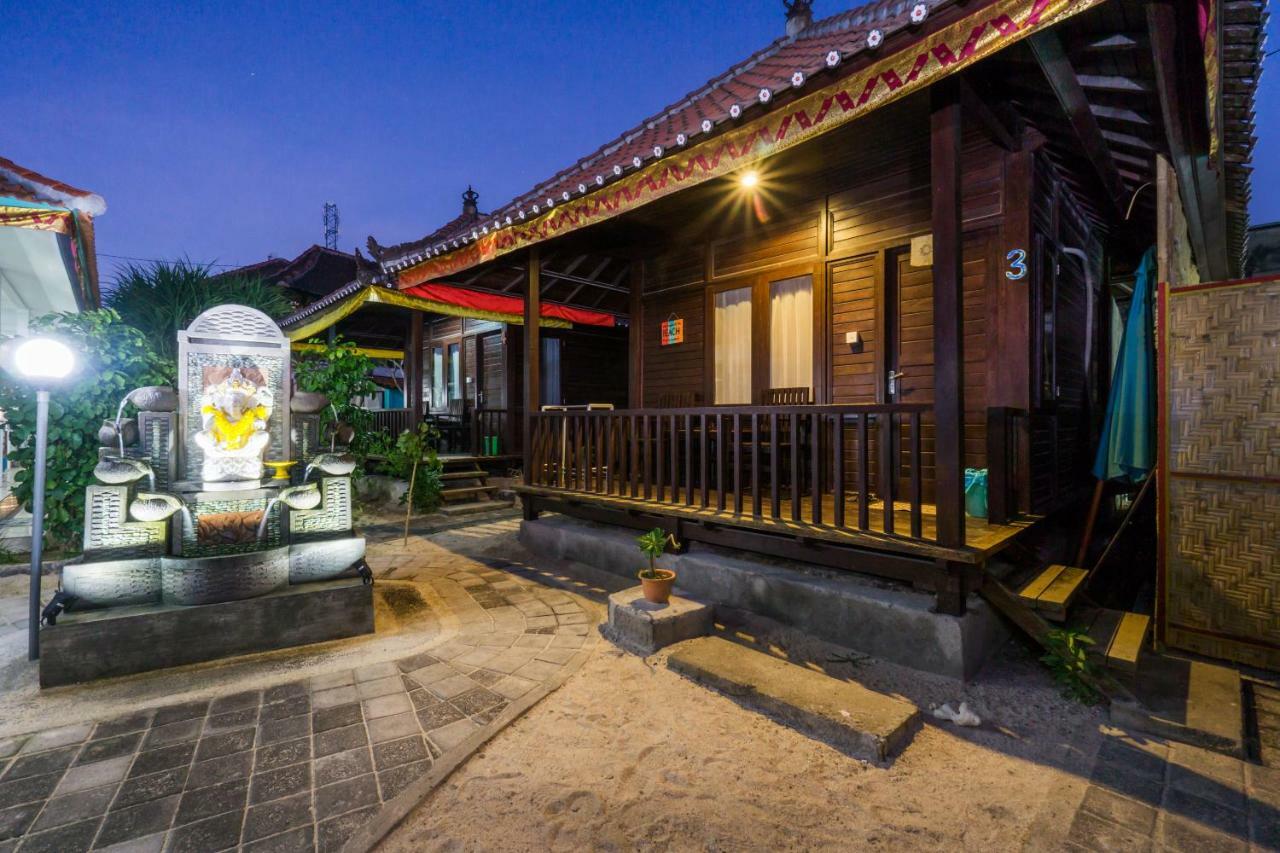 Agung Bungalow *