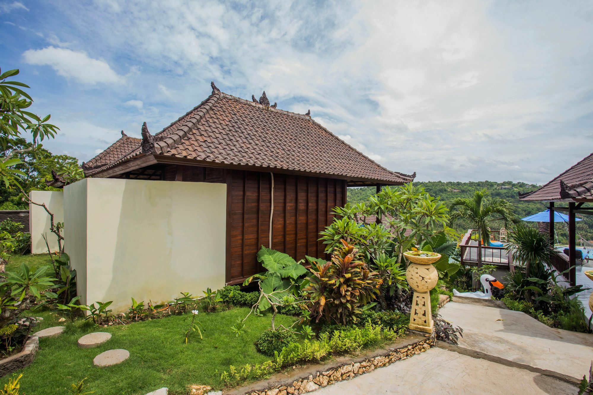 Bukit Ancak 3* Nusa Lembongan (Bali)