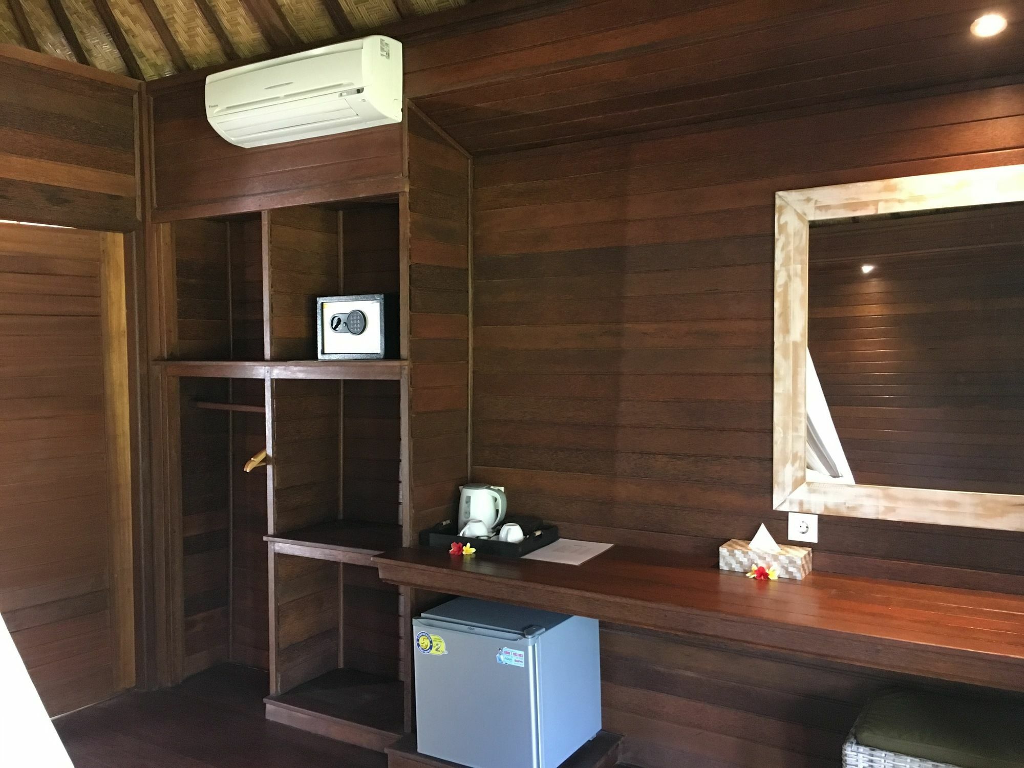 The Niti Hut's Taman liburan Nusa Lembongan (Bali)