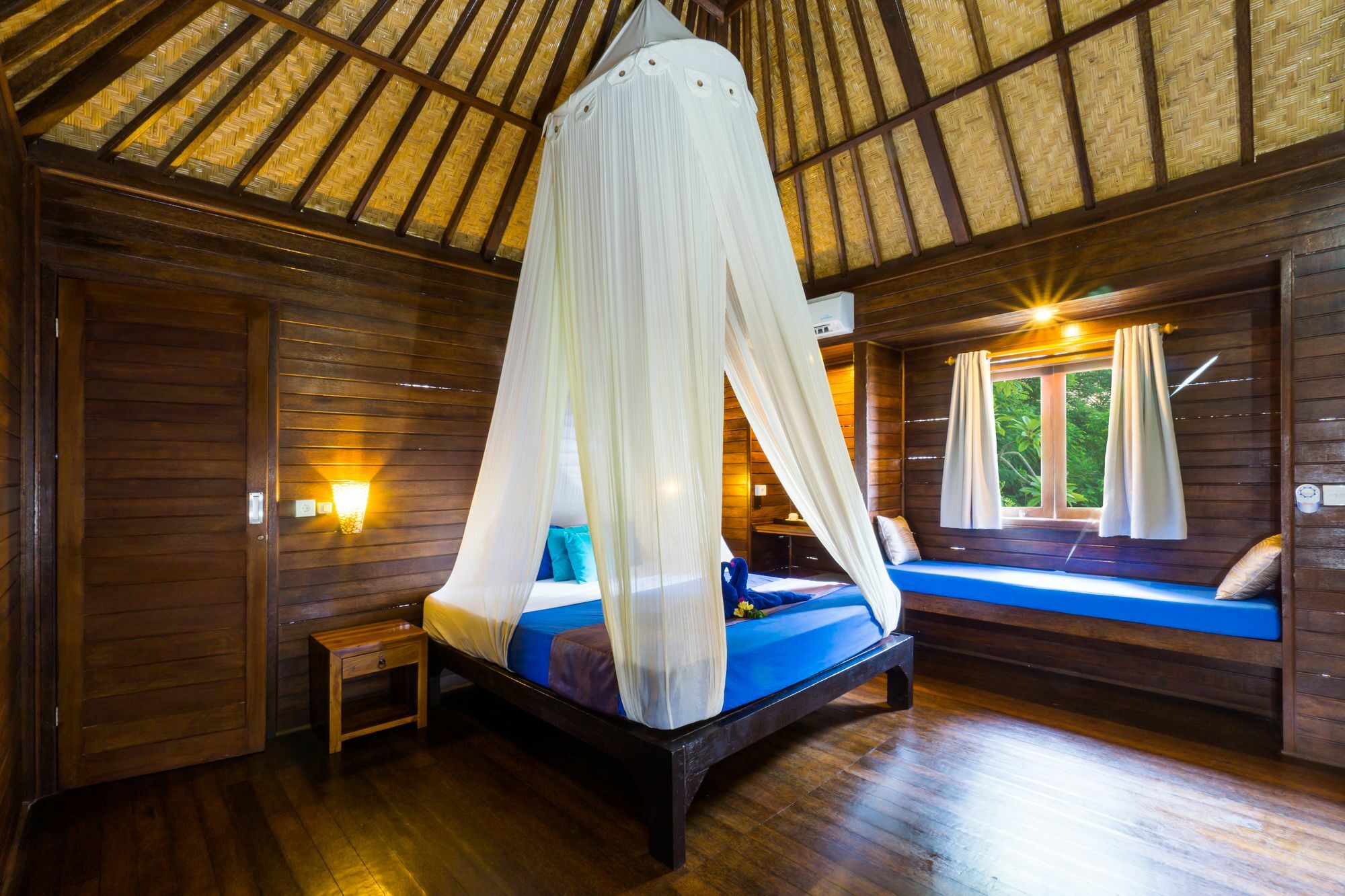 Song Lambung Huts 3* Nusa Lembongan (Bali)