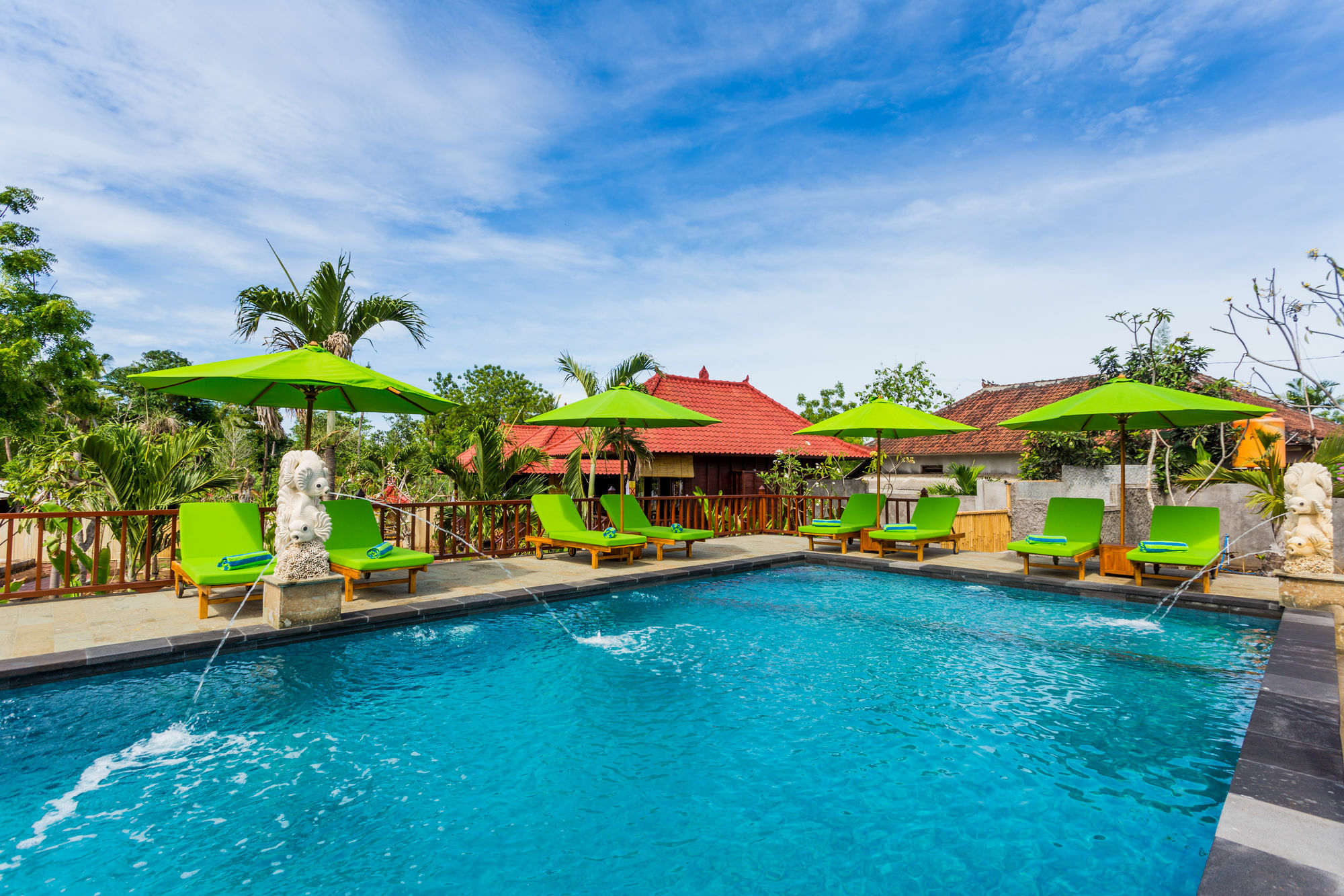Holiday park Taman Sari 3*