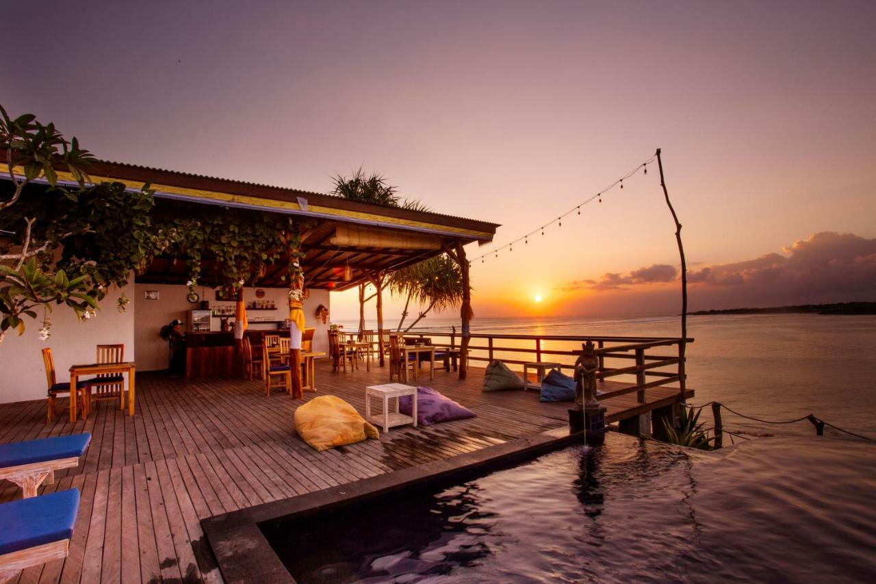 Nusa Veranda Sunset & Restaurant Hotel