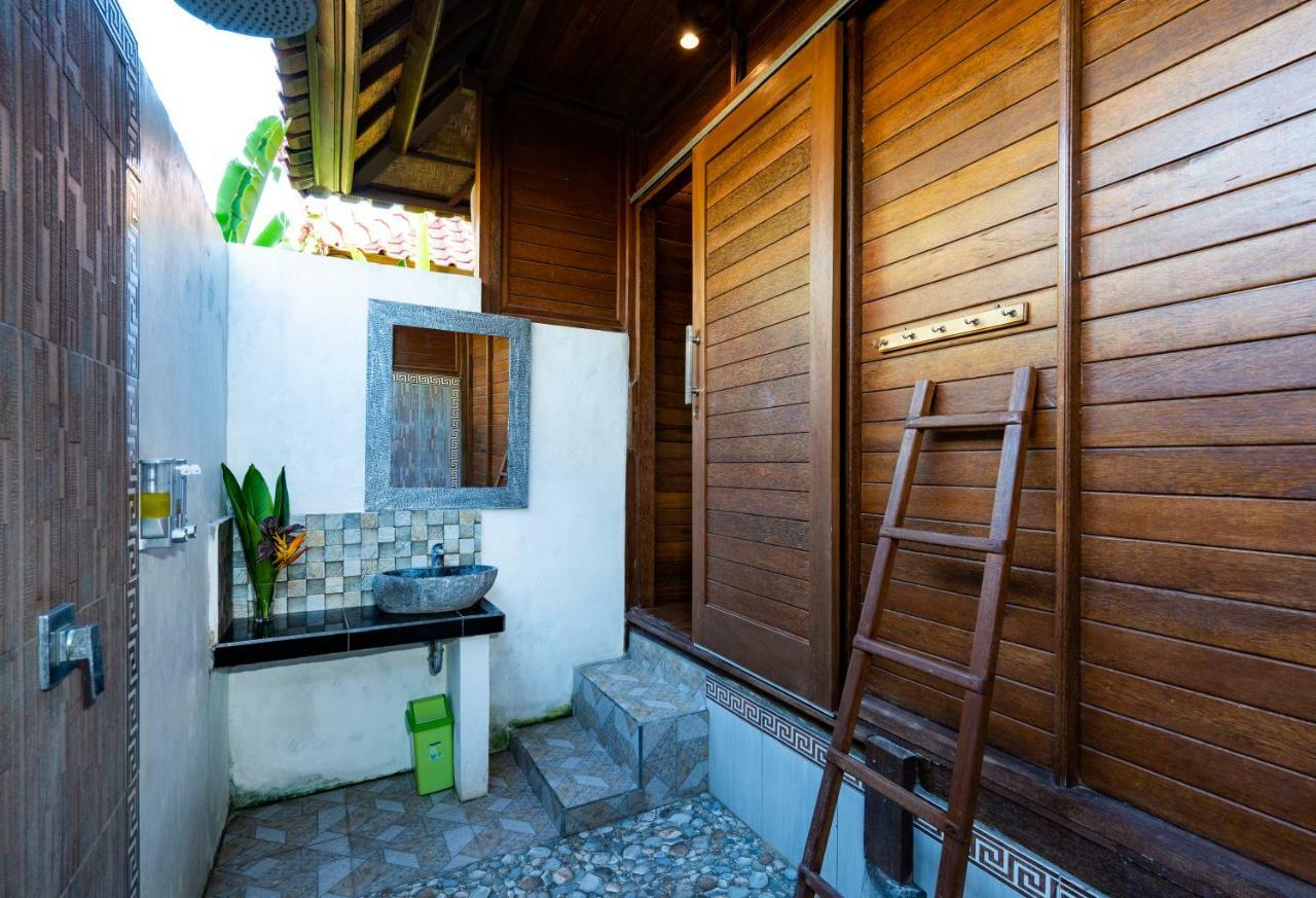 Smooth Garden Bed & Breakfast