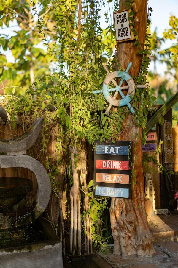 Smooth Garden Bed & Breakfast