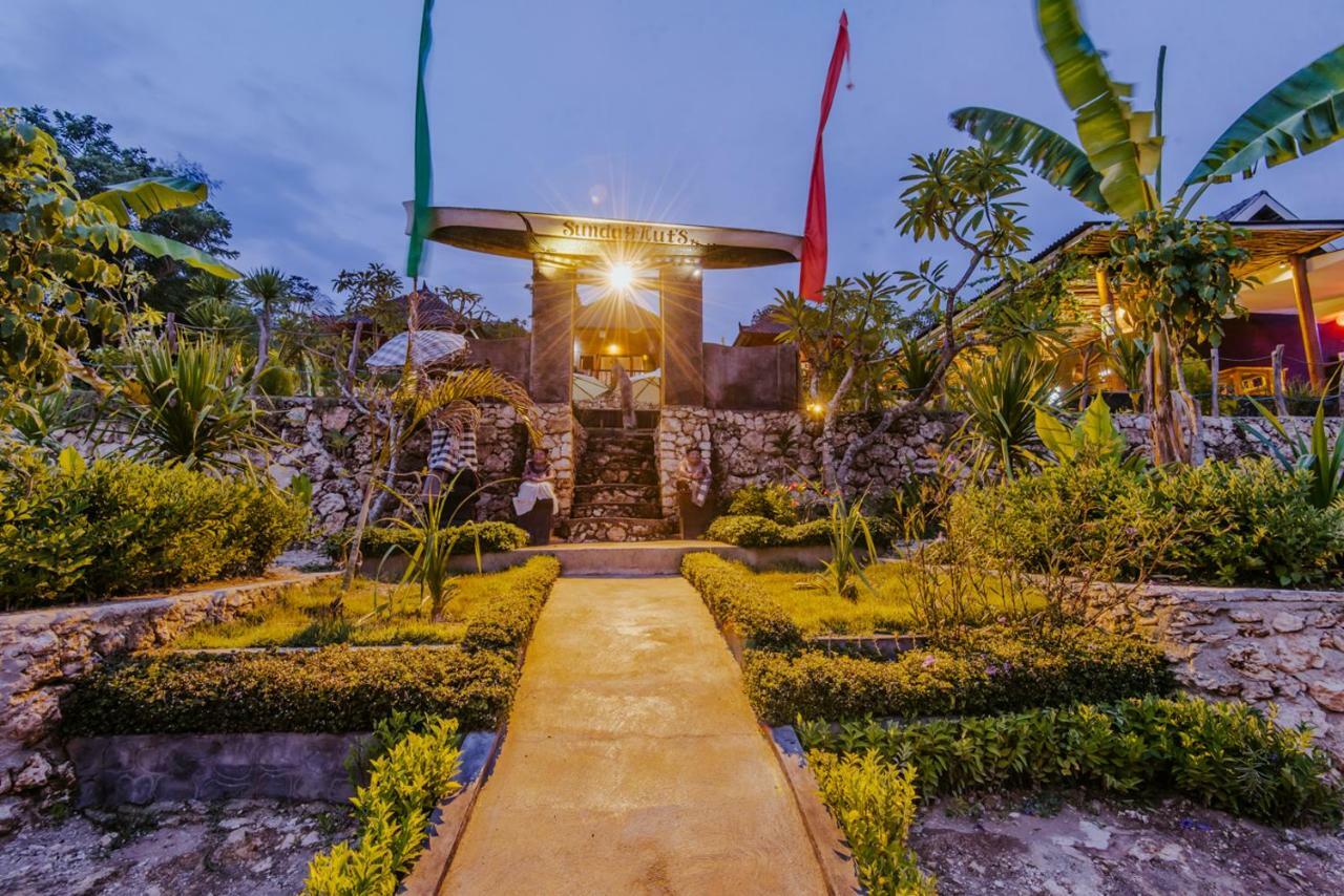 Sunday Huts Wisma tamu Nusa Lembongan (Bali)