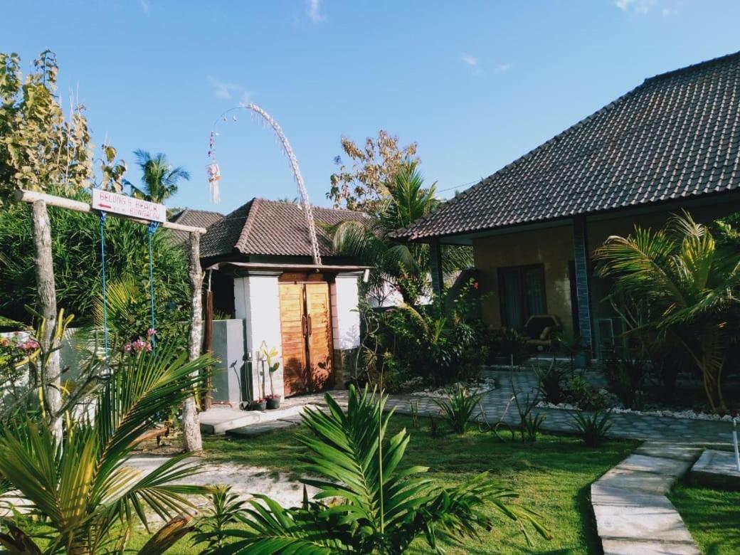 Homestay Belongs Beach Bungalow