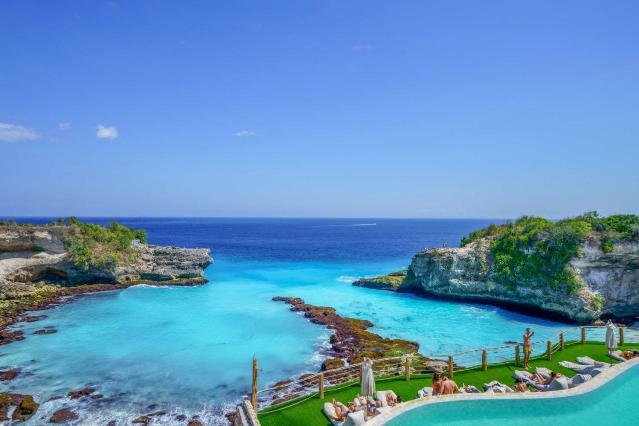 Blue Lagoon Avia Resort