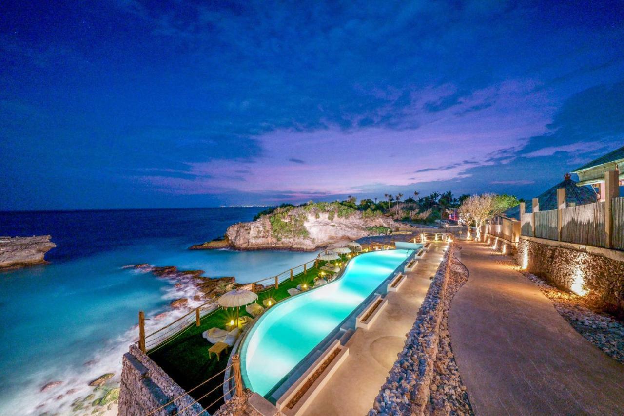 Blue Lagoon Avia Resort