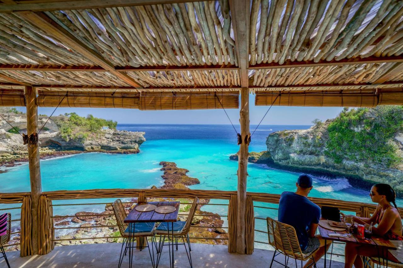 Blue Lagoon Avia Resort 4*