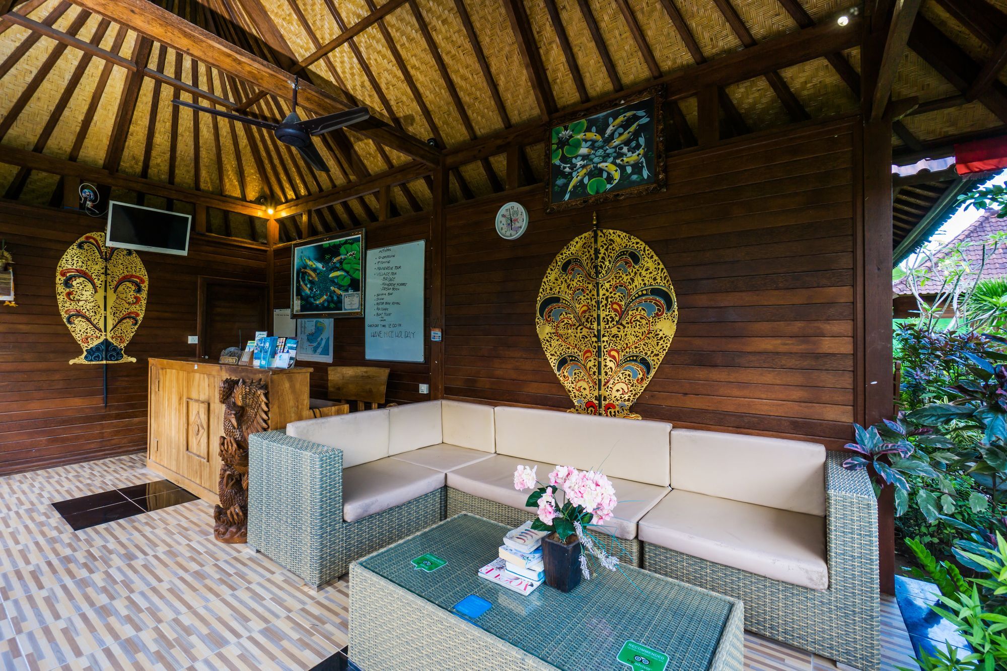 Laguna Reef Huts Holiday park 4*