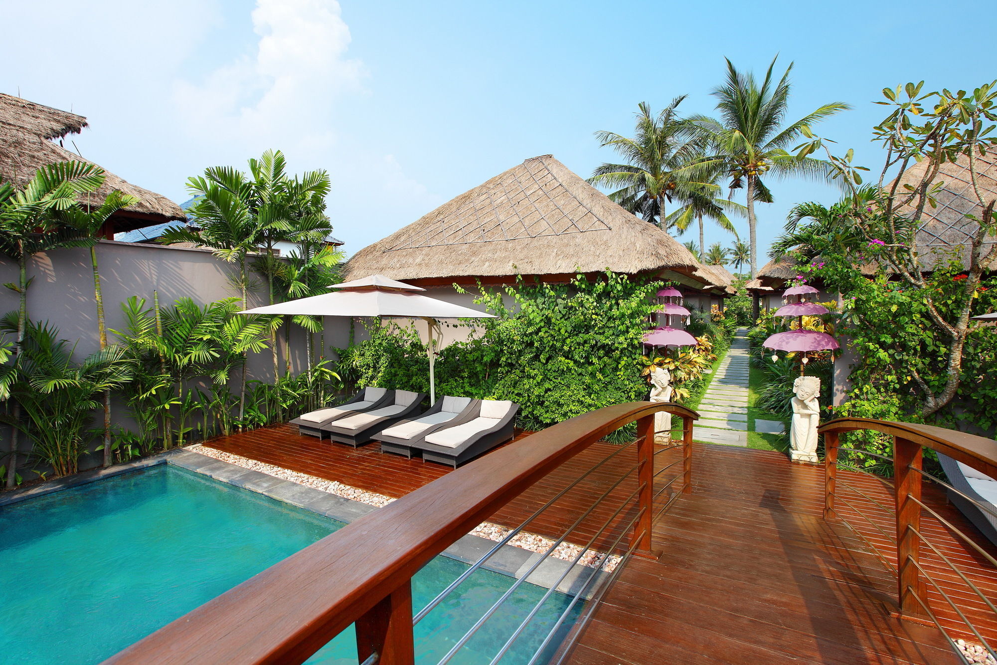 Indiana Kenanga Luxury And Restaurant Hotel Nusa Lembongan (Bali)