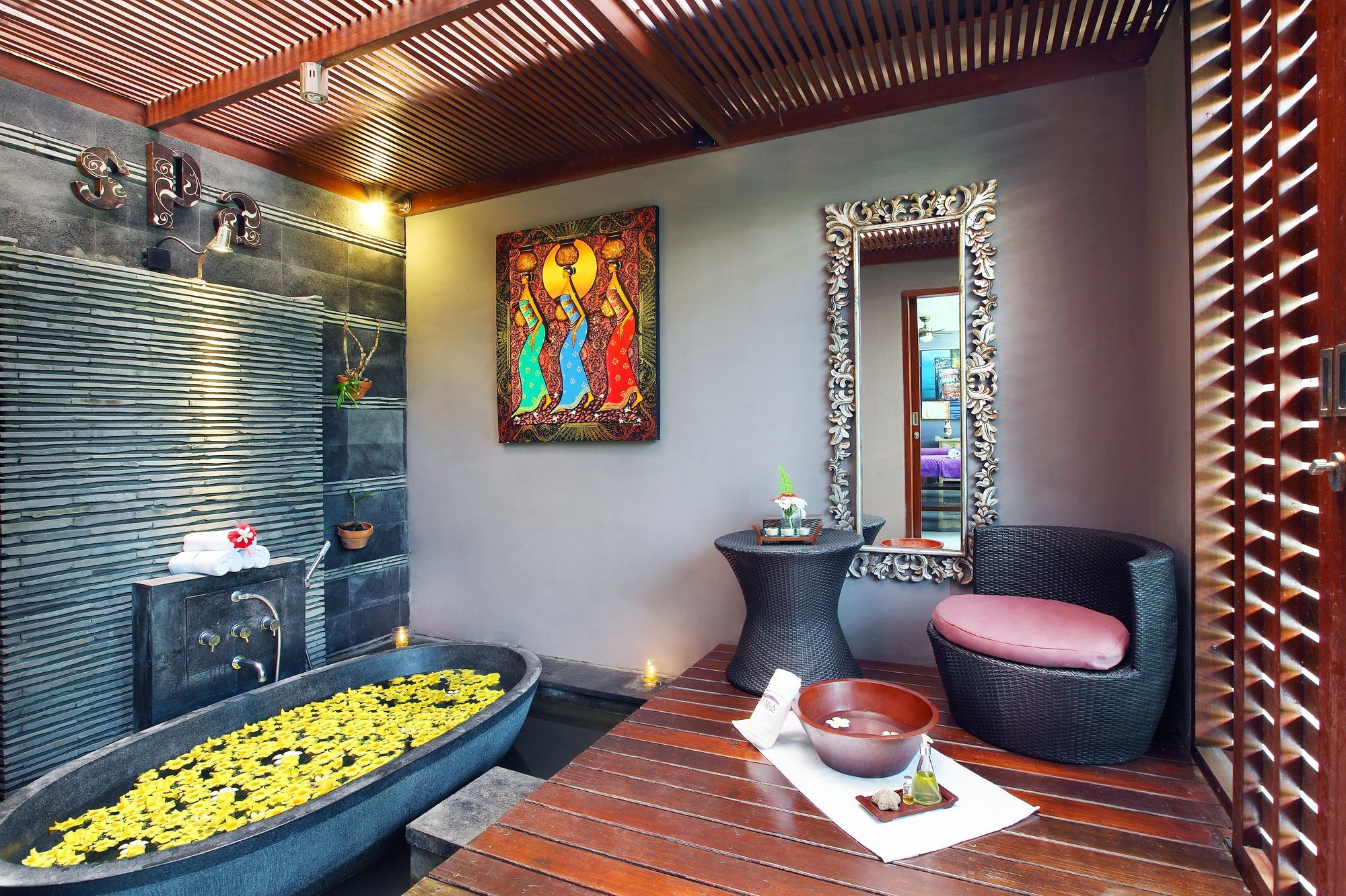 Indiana Kenanga Luxury And Restaurant 4*
