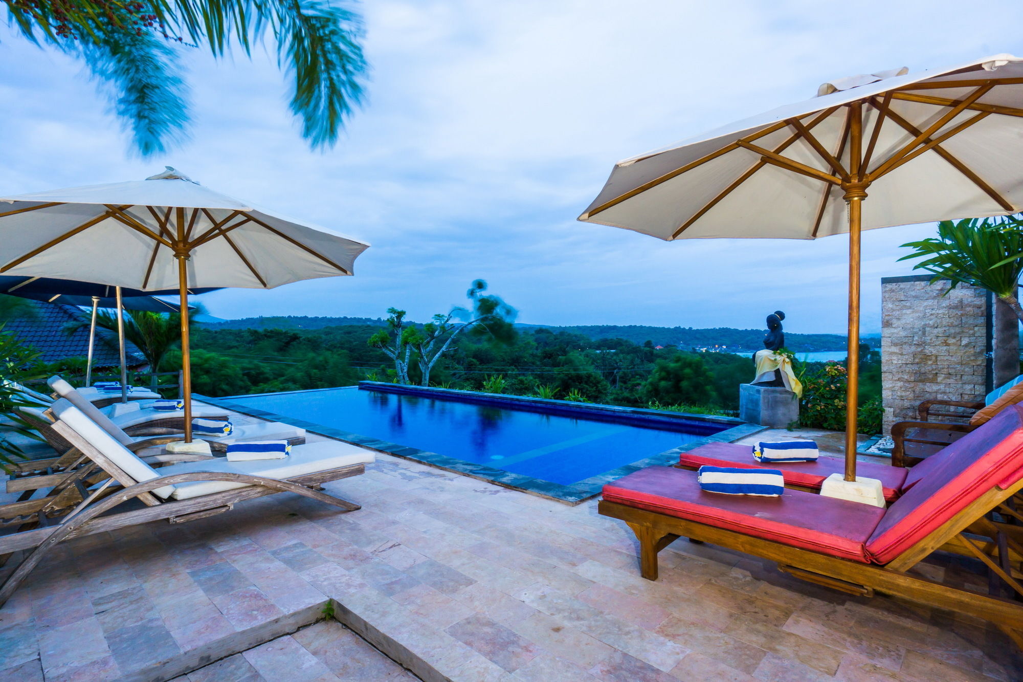 Guest house Grand Sea View Nusa Lembongan (Bali)