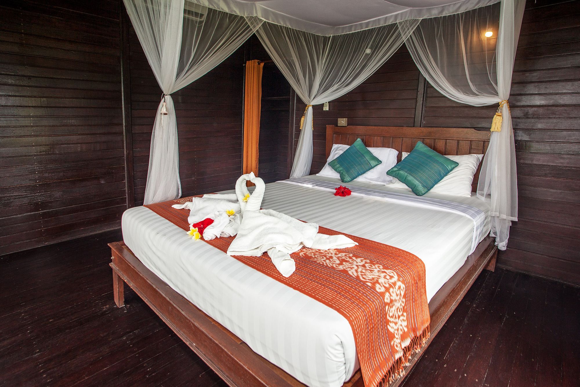 Holiday park Poh Manis Lembongan 3*
