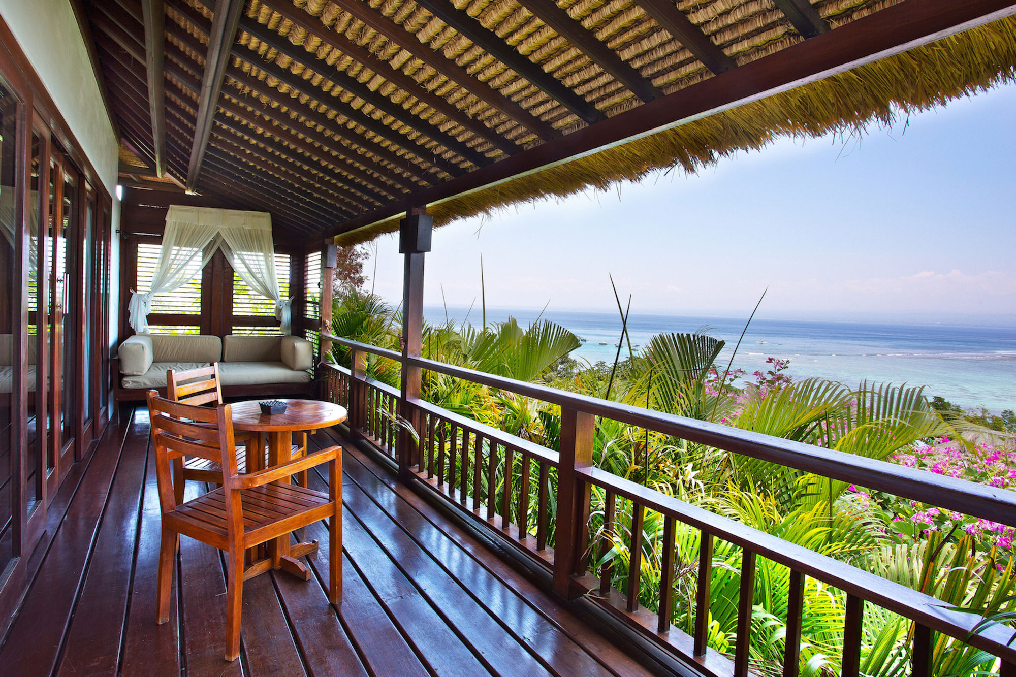 Batu Karang And Hotel Nusa Lembongan (Bali)