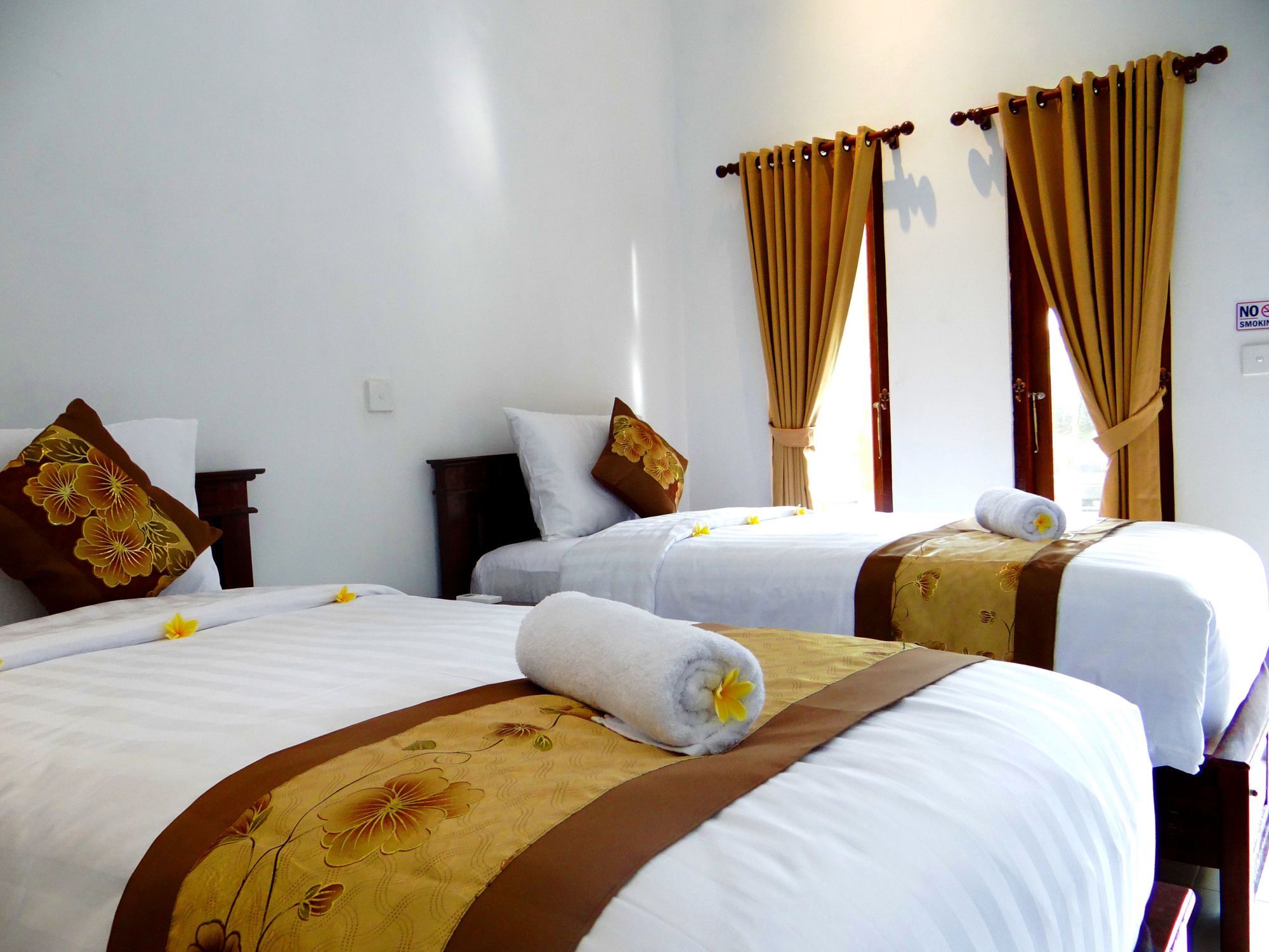 Bed & Breakfast Isola D'oro Nusa Lembongan (Bali)