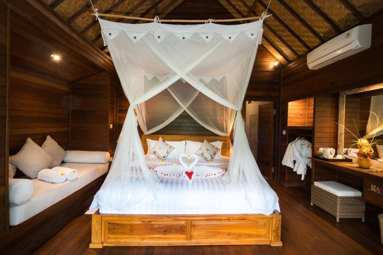 Royal Retreat Villa's Bed & Breakfast