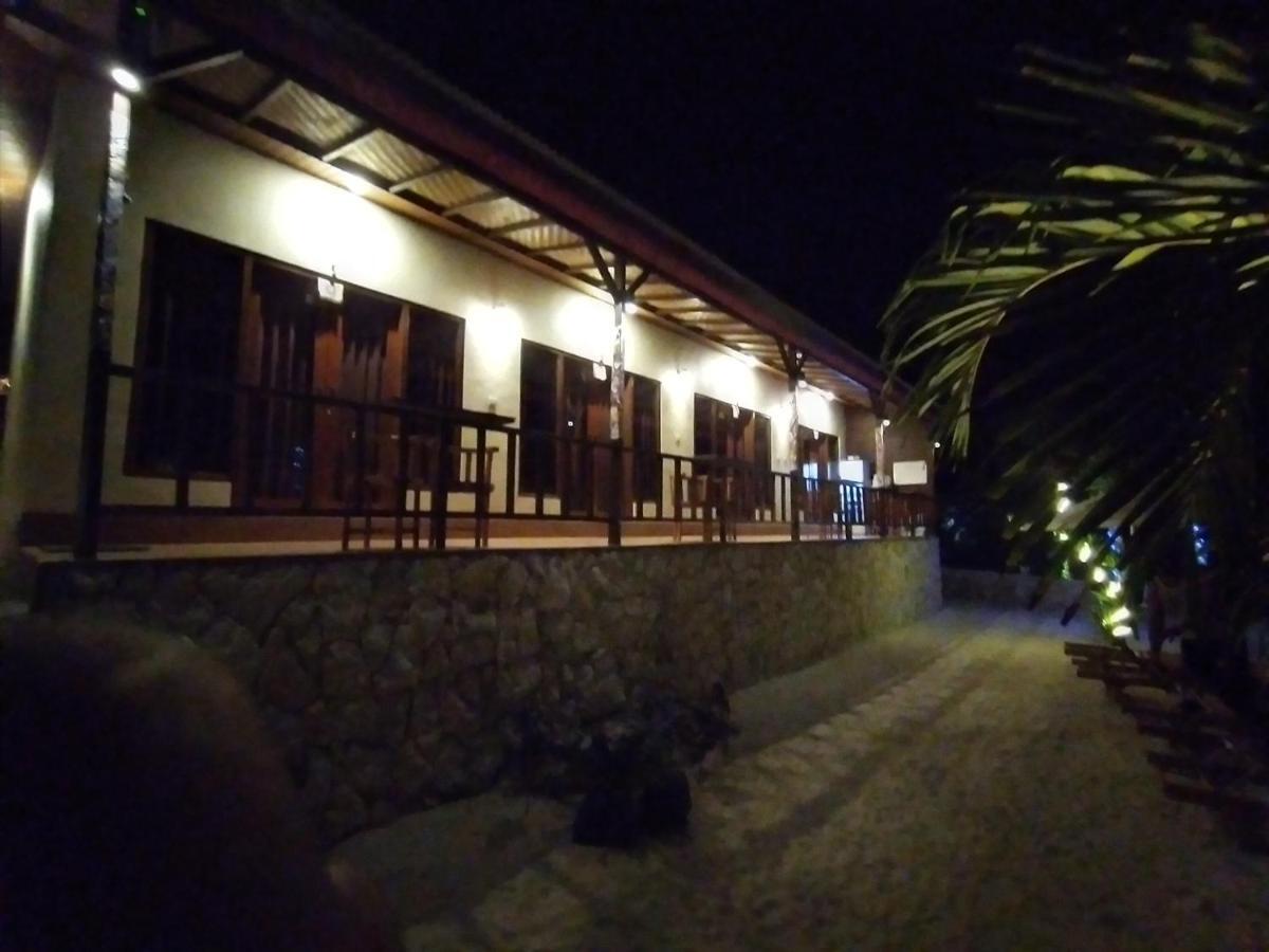 Double'a House 2*