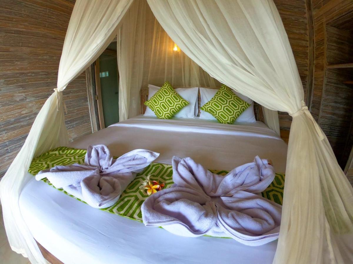 Mesari Hut 2* Nusa Lembongan (Bali)
