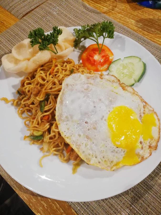 Mesari Hut Nusa Lembongan (Bali)