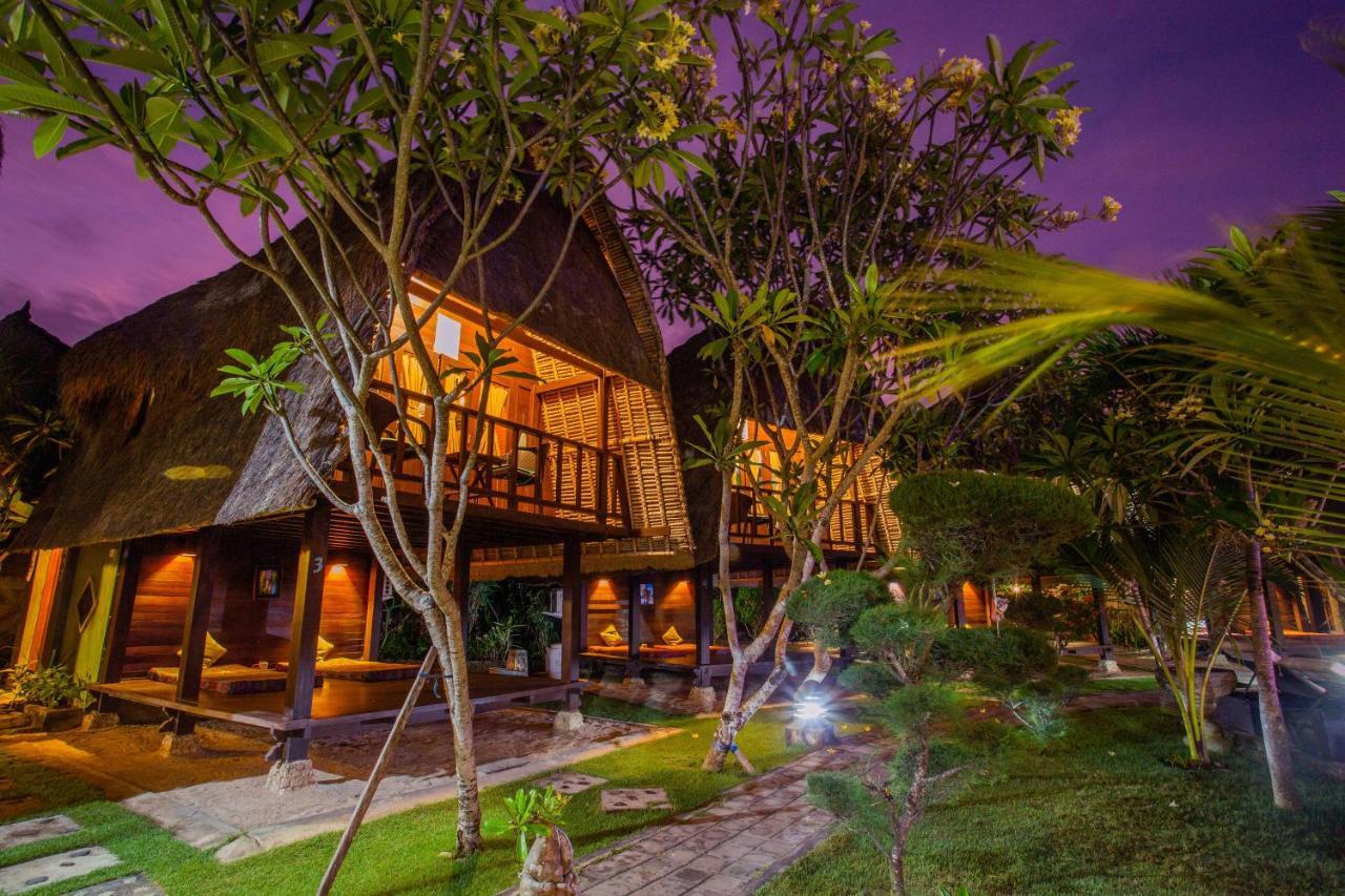 Nanuk's Nusa Lembongan (Bali)