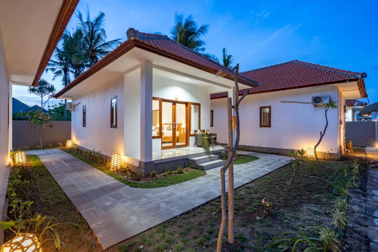 Hotel Nusa Indah Onai 3*