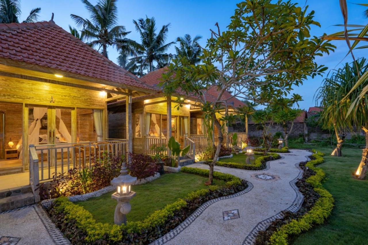 Helly's Secret Garden Nusa Lembongan (Bali)