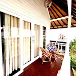 Mista Ceningan\'S Beach Bungalows Previously The Kubu 221